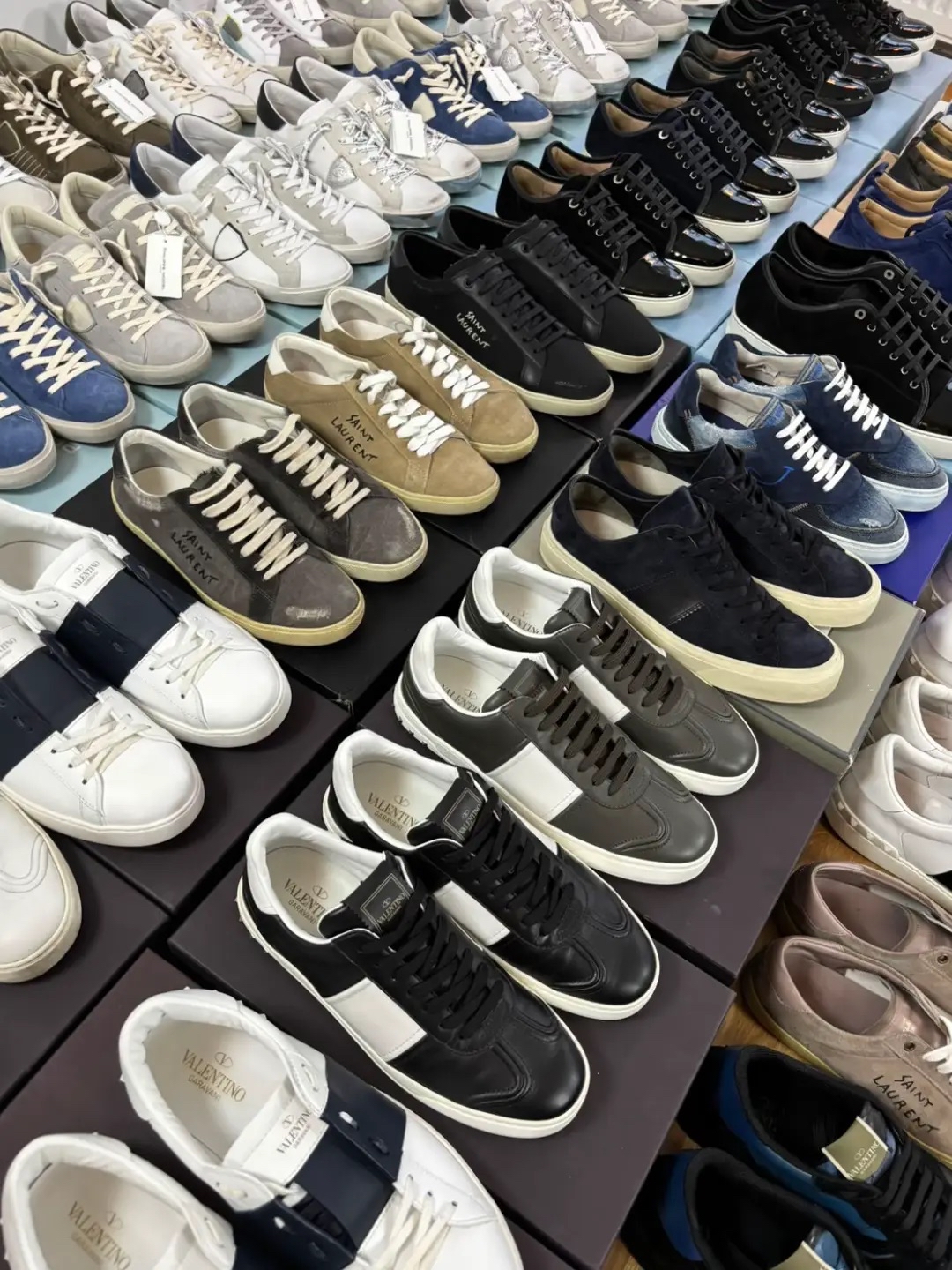 Sneakers